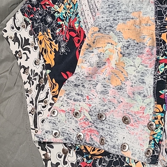 Adjustable ultra-mini skirt - Picture 2 of 7